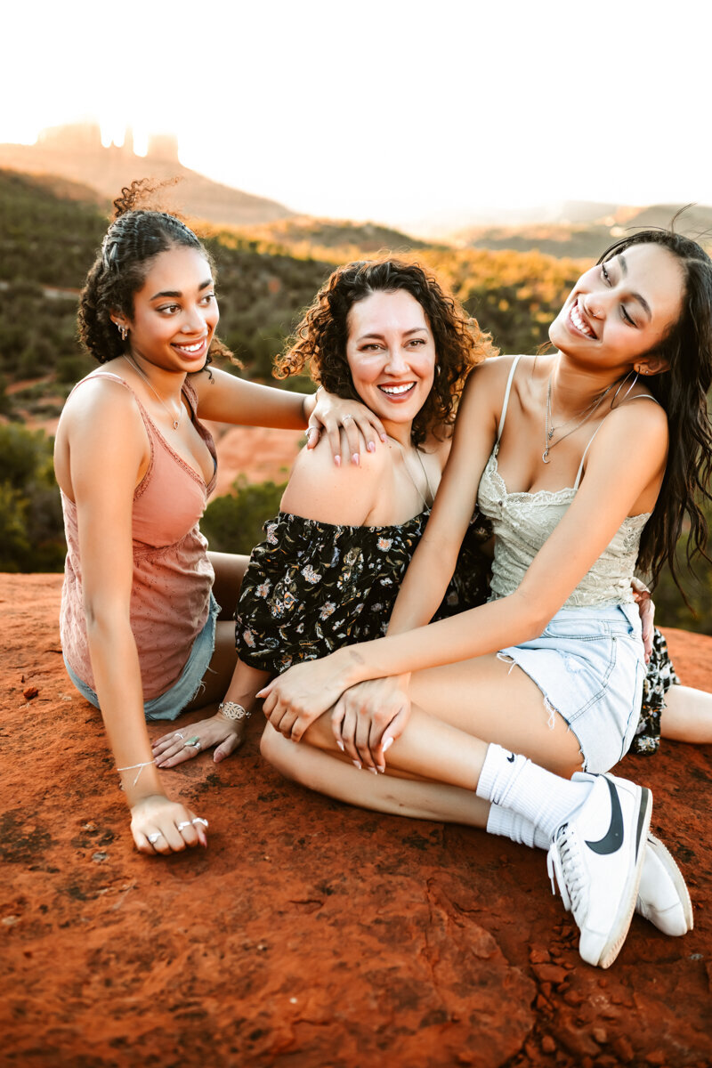Bell-rock-sedona-family-13
