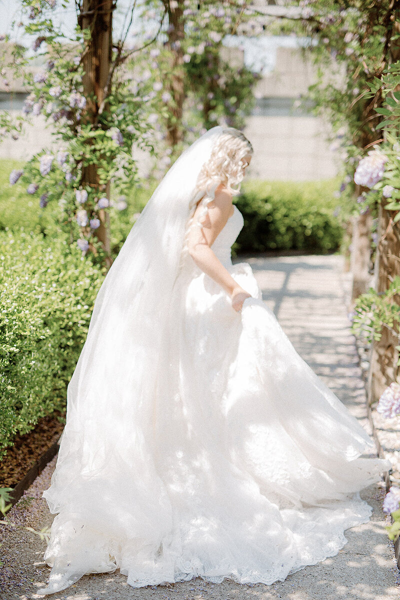 ohio wedding photographer natural traditional relaxed columbus dayton cincinnati