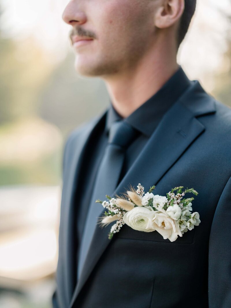 Edmonton Wedding Photos - Pine and Pond Wedding Venue (43)