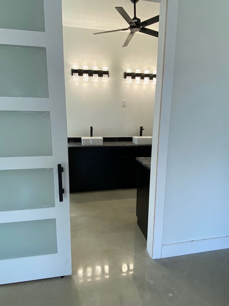 temp_image_8D605094-9AB9-4E58-BA0C-E09E61D5093E