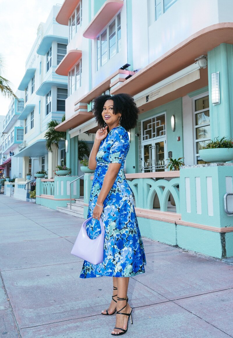 64770309dbe6933ceb0700c6_LEX08179