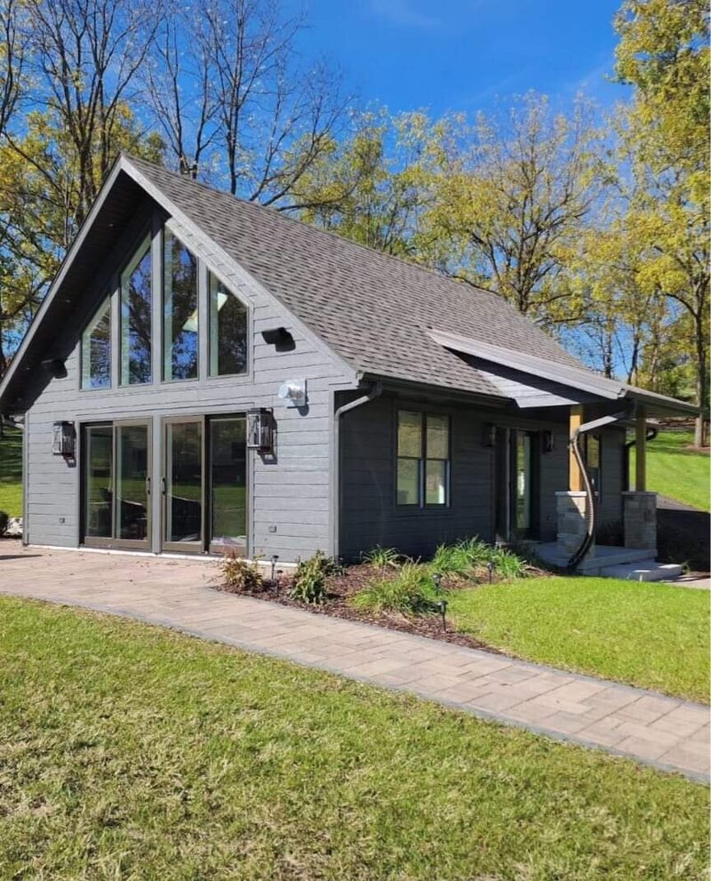 Black house persp