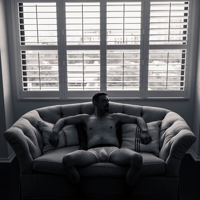 Houston Boudoir Photographer SECTION A -BW- Letter F-22