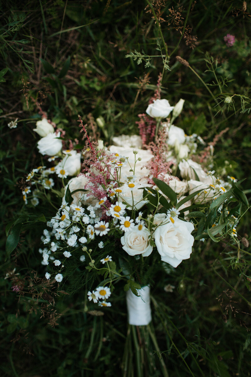 wedding detail photo of bouquet