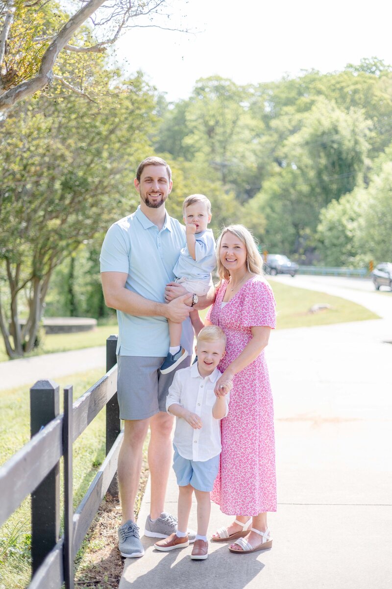 Greenville-SC-Magnolia-and-Grace-Photography-Co-spring-mini-session-HeatherJ2