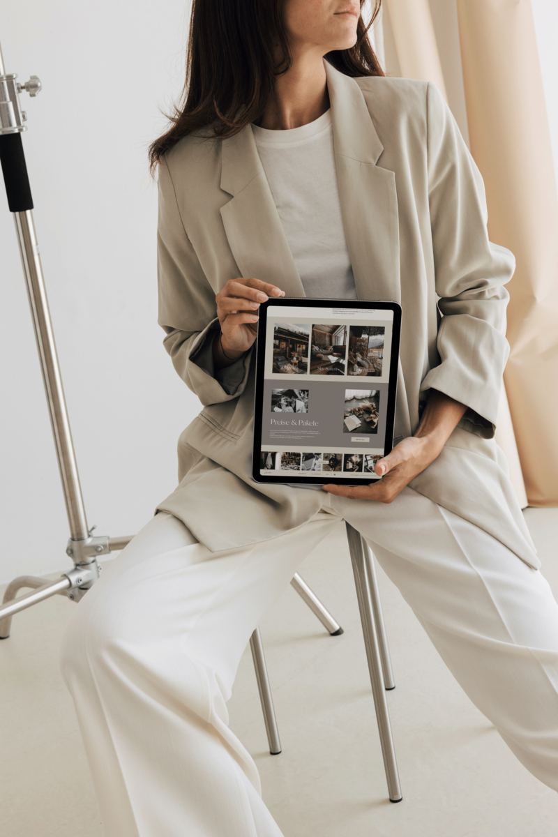 Ycyoh-Design-Jufenalm-Hochzeit-Webseite-BTS