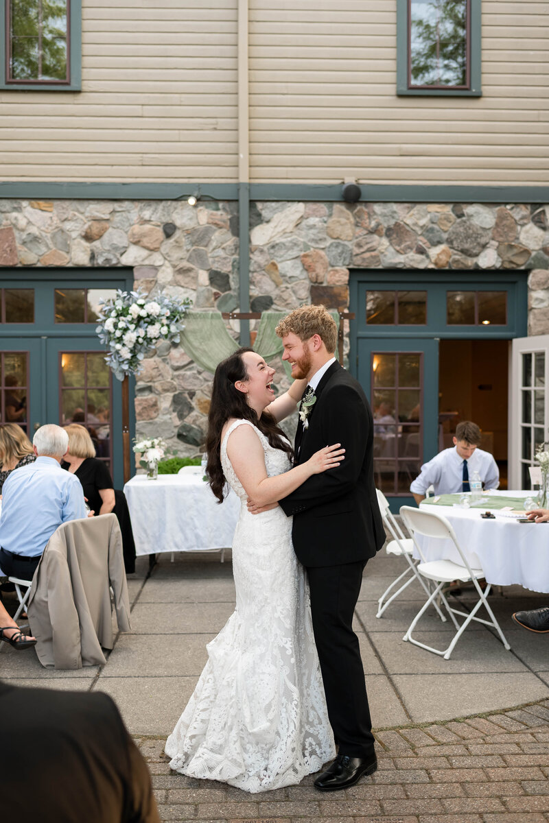 40-K&M - Grand Ledge Opera House Wedding - Mariah Kasten Photo