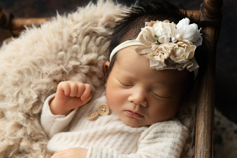 newborn-session-newborn-portraits-fort-worth-baby-photographer-baby-pictures-whitney-tx-photographer-dfw-newborns-waco-newborns-girly-lace