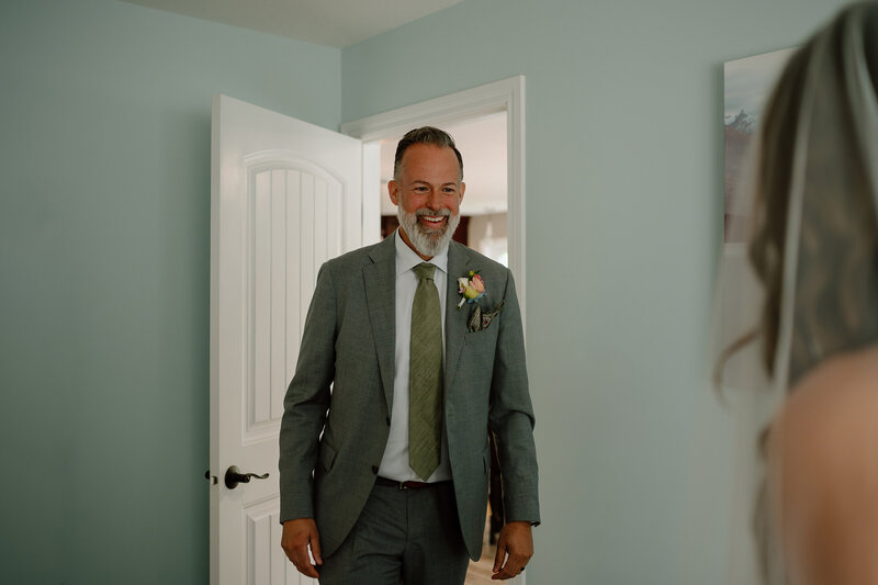 Calgary Wedding Photographer