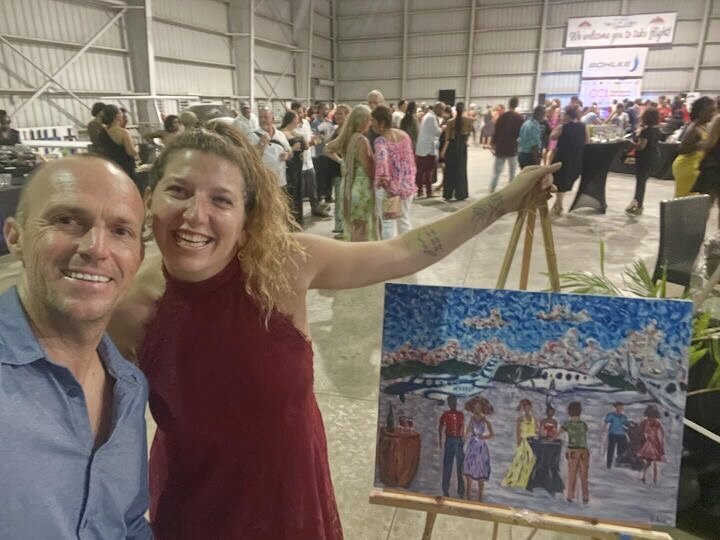 Brin with customer and their live event painting