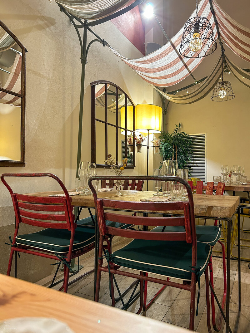 Inside view at Ristorante il Nugolo in Florence, Italy