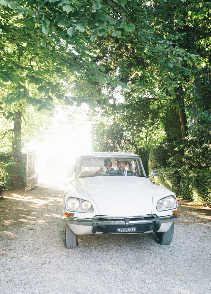Vintage car used in Luxury Wedding Planned by Maila Enea in London & Sicily