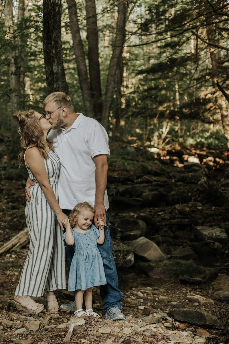 family shoot lifestyle Central Pennsylvania Wedding and Family Photographer near me, portrait, photo gallery, photograph, headshot,  Cassie Wonderling, Captured Moments by Cassie