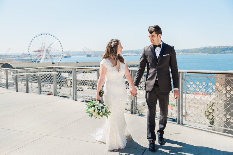 Seattle Elopement Photographer