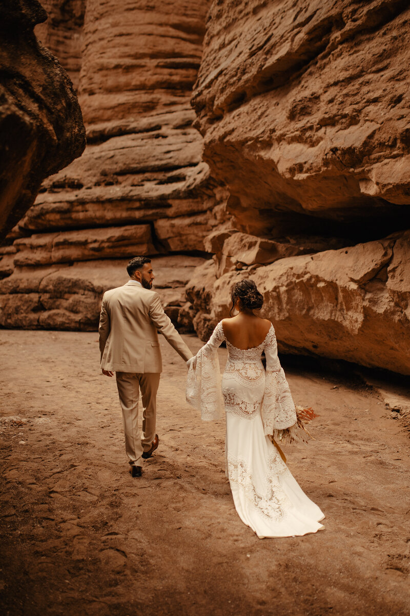 Mariah and Josh San Lorenzo Slot Canyon Boho Bridals-162