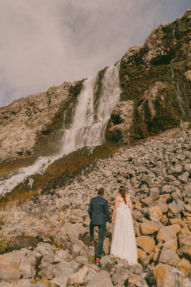 Wild and scenic Idaho backdrop for elopement couple