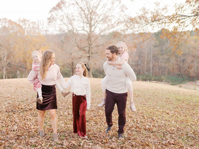 MANN2025FallSessionWilliamsMillGreenspaceFloweryBranch5V2A2377topatlantafamilyphotographer_websize (1)