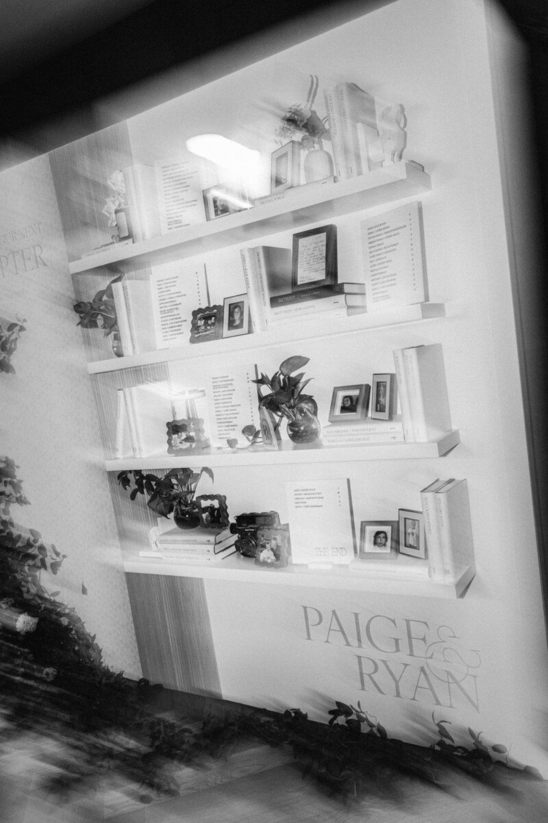 BookTowerWediding_PaigeandRyan_AliciaFrancesPhotography01 (573)