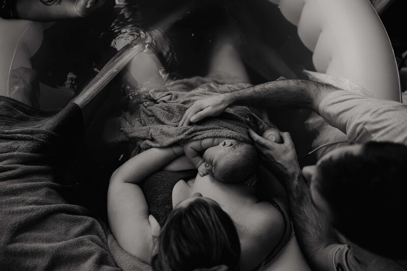 Birth photography in Minnesota