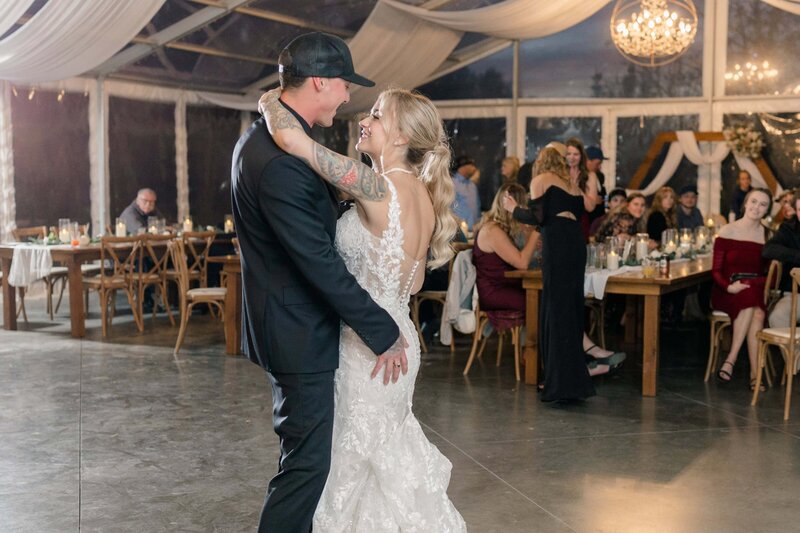 Edmonton Wedding Photos - Pine and Pond Wedding Venue (207)