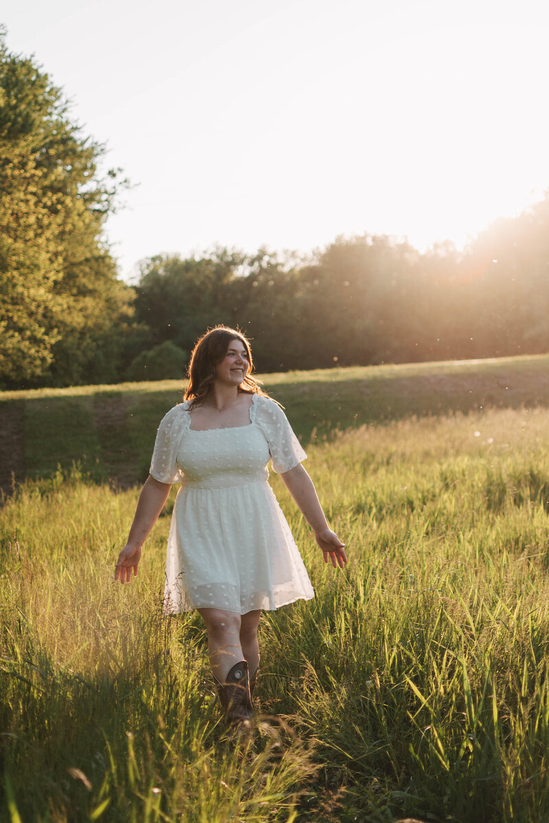 Taylor Elizabeth Photography Weddings and Lifetyle Photographer in Indiana Senior Photo 51