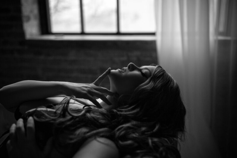Self-COnfidence-Boudoir
