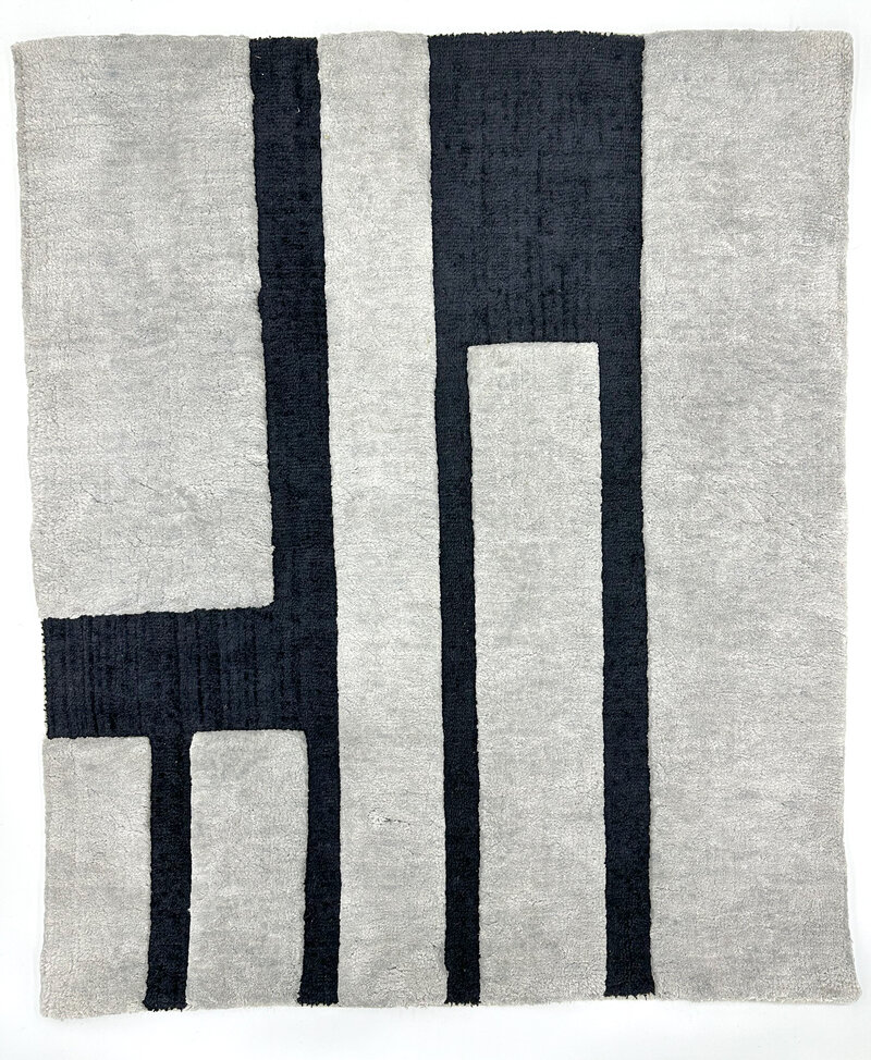 Beekman in Silver & Black