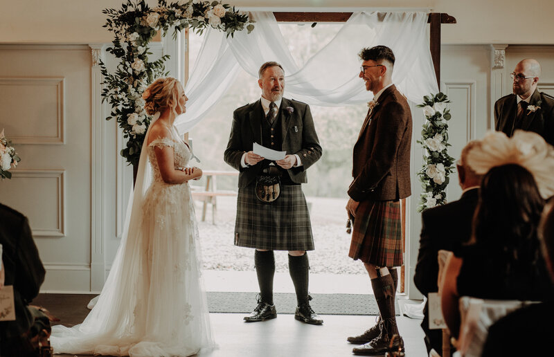 Danielle-Leslie-Photography-2021-alternative-scotland-wedding-photographer-smith-0228
