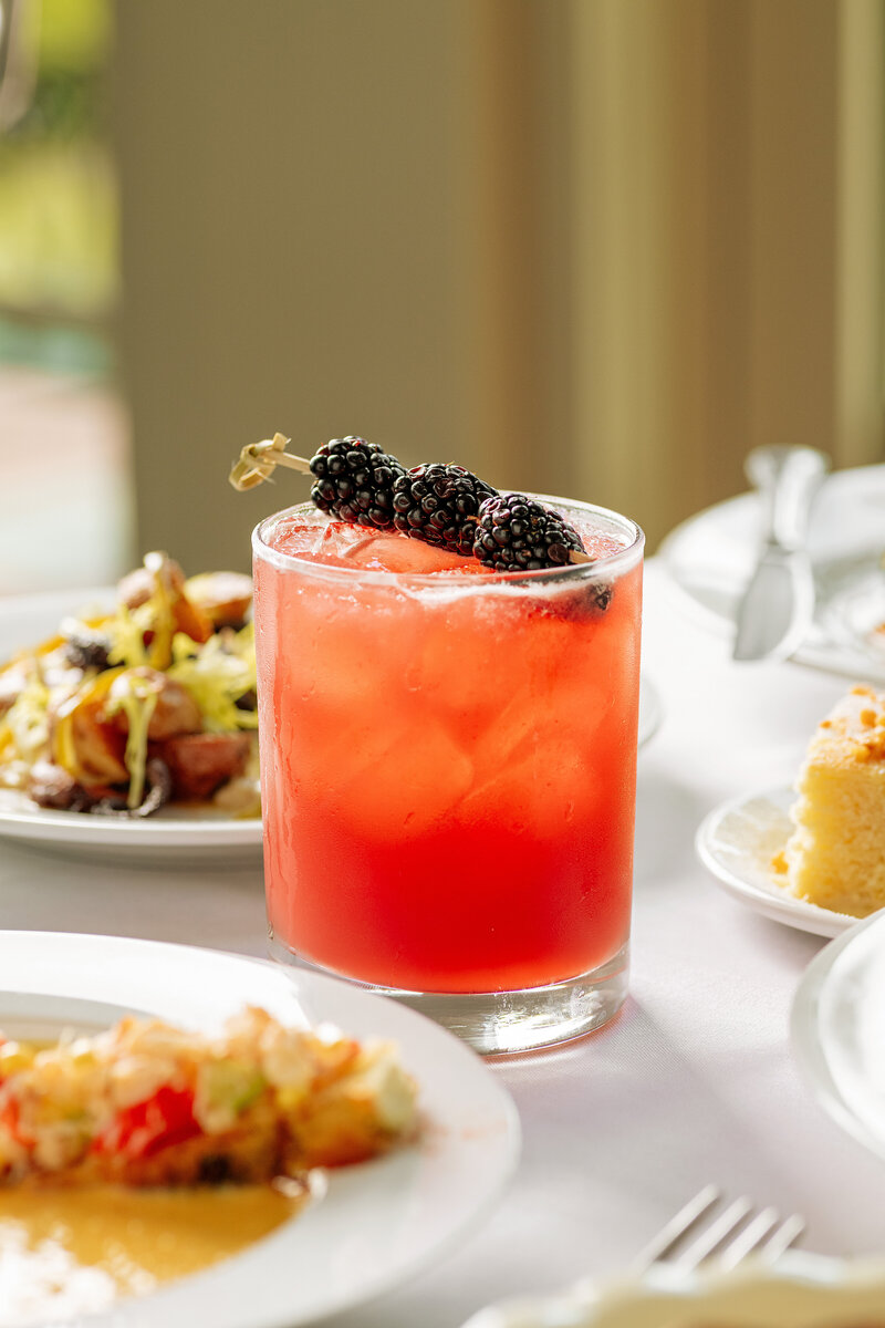 TerragoldPhoto-GraceWinery-summer-cocktail