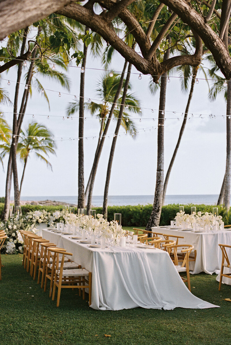 Lanikohonua Wedding on Oahu by Amanda Hartfield-1