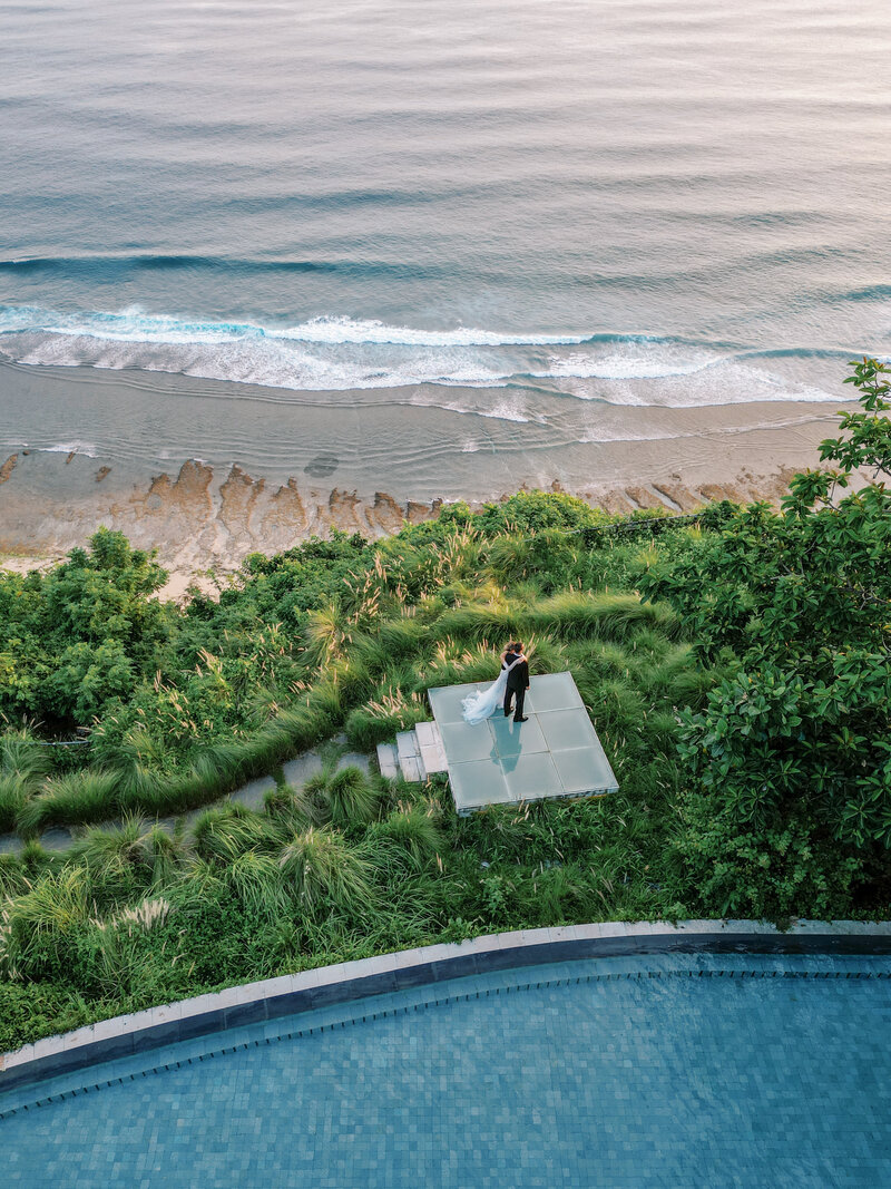 Bali_Venue_glasshouse_Tirtha_Uluwatu_Top_Top_Wedding_Fine_Art_Film_Photographer__Luxury_Wedding_Asian_Vicki_Grafton_Photography.JPG190