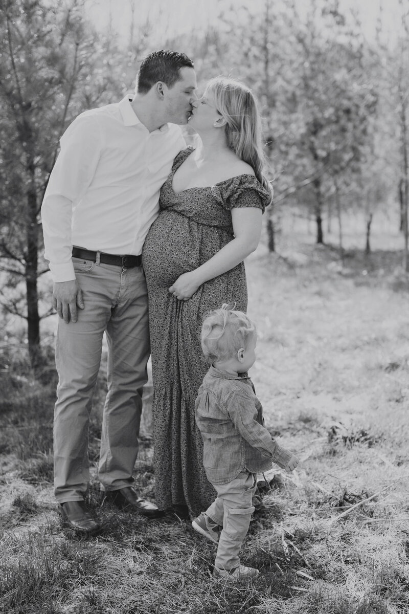 resizedtorontoebabynewbornphotographer_12
