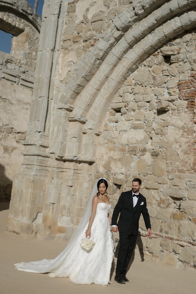 Sydnee Marie Photography -- New York Wedding Photographer -- San Juan Capistrano Mission Wedding -- Ana + Brock -- Sneaks-109