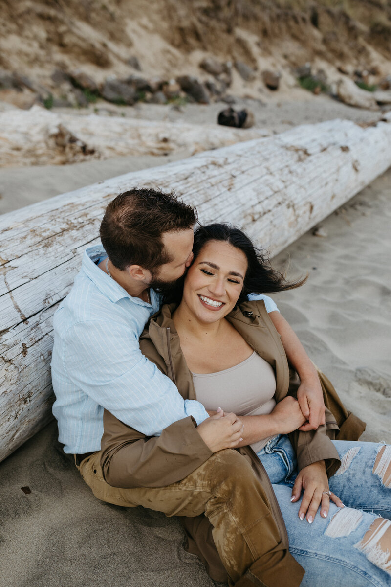 MichaelaHPhotographyCouplePortlandOregonVancouverWashington-47