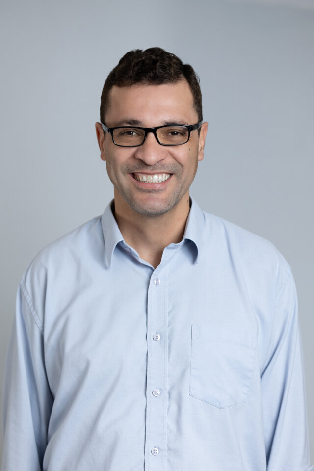 LeoSage corporate Team headshots-12