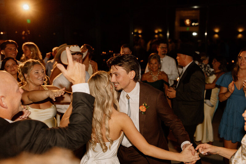 jami-oliver-wedding-preview-taylorraephotofilm-248