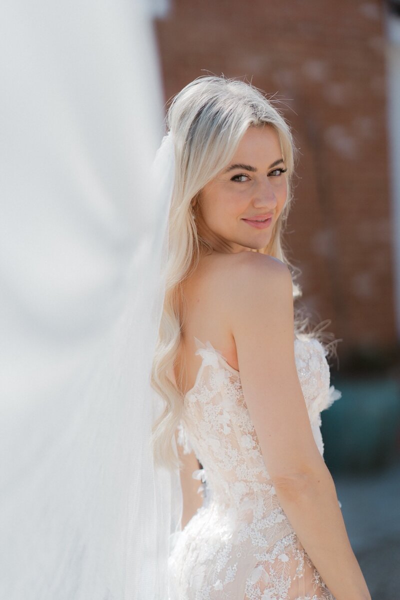 Bride portrait for a luxury and editorial wedding in London City