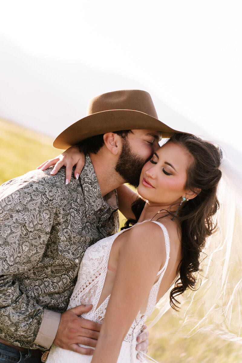 parkhomeranchwesternelegantwedding-69