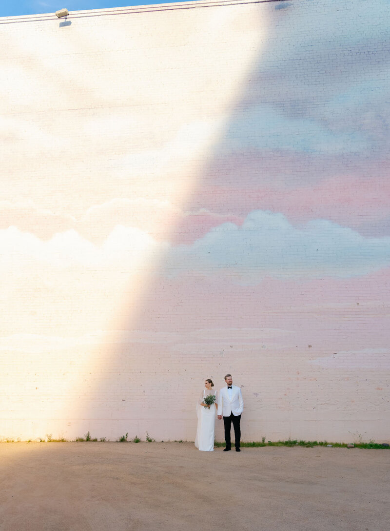 Understated luxury wedding photography in a downtown Arizona venue.