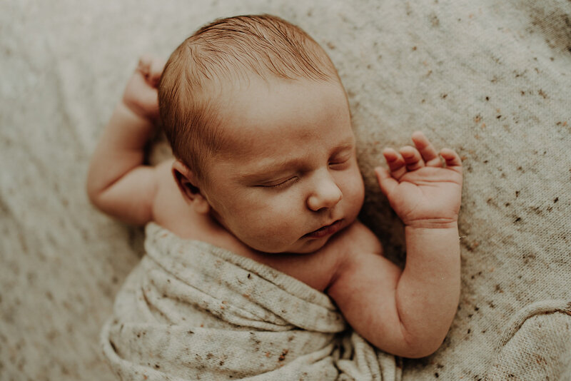 Danielle-Leslie-Photography-2021-aberdeen_newborn_photographer_innes-0011
