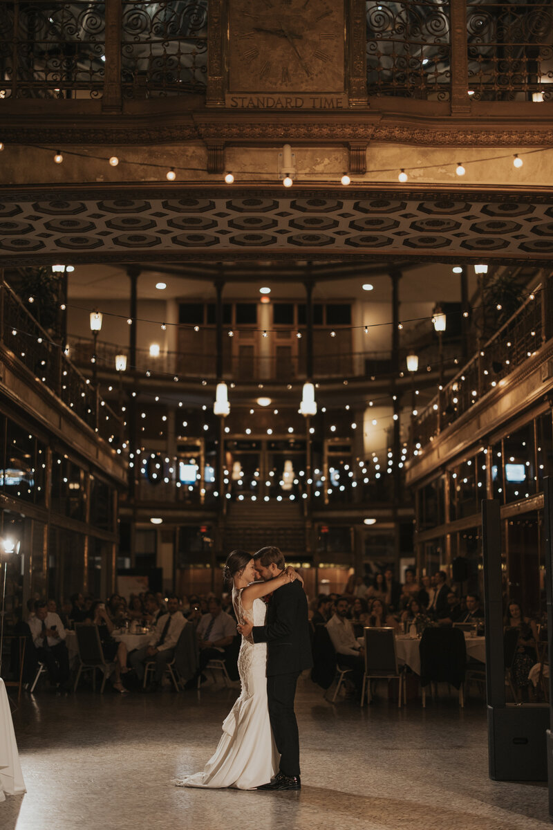 Cleveland Ohio Wedding Photographer | Richelle Lynne