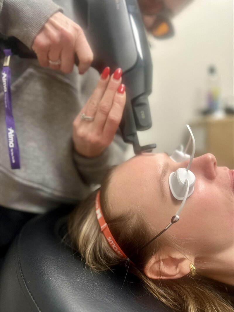 Clear lift facial treatment