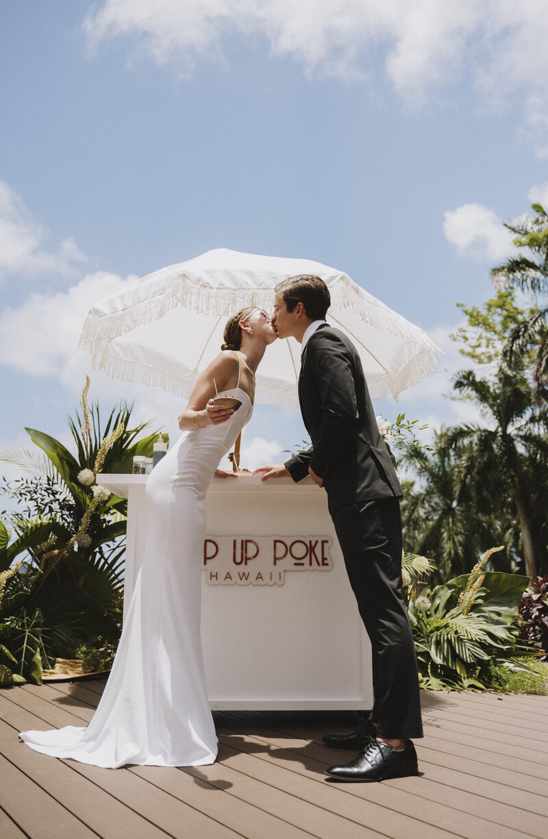 Hawaii Wedding Photographer