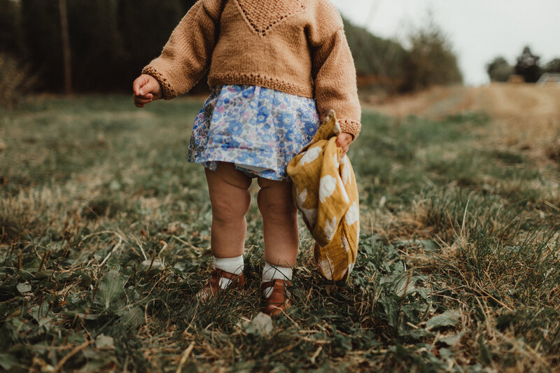 little girls legs and vintage shows at Herefordshire Hop farm