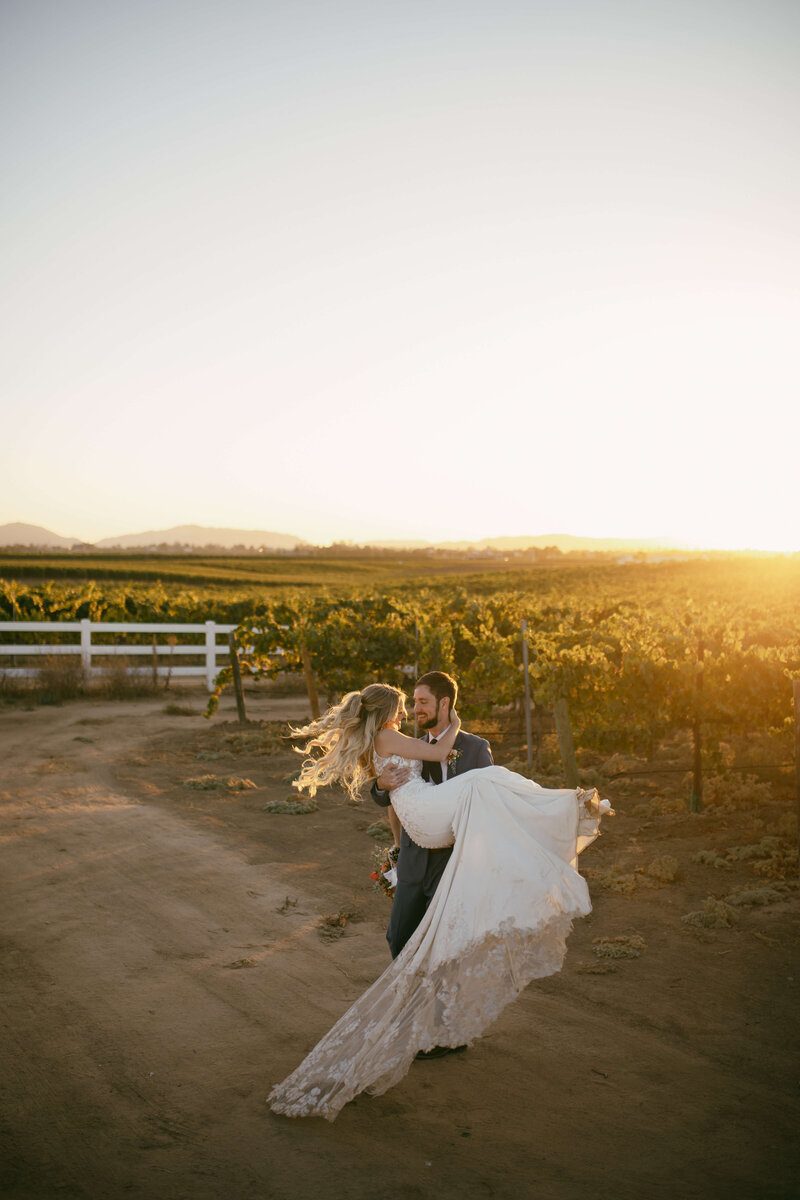 AmariBride_SunsetTwirl