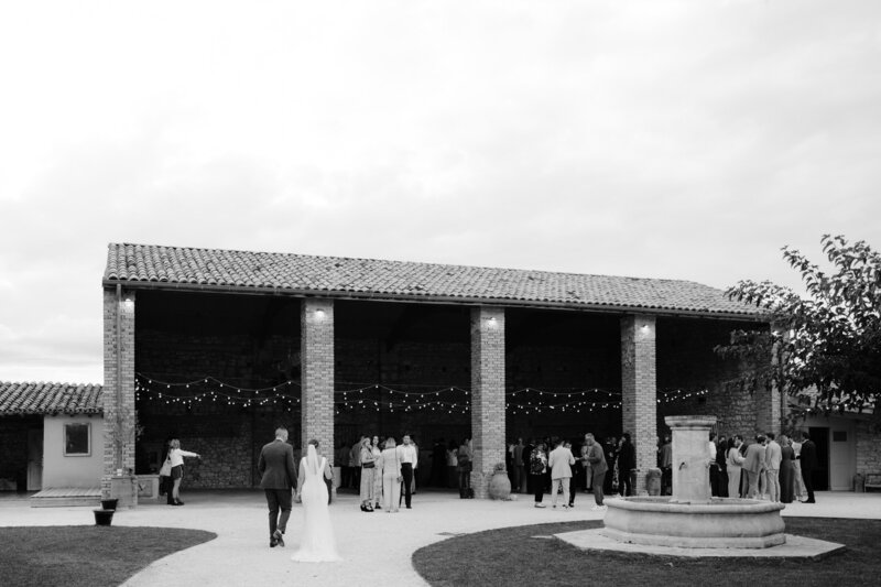 wedding photographer grignan victoria le petit-67