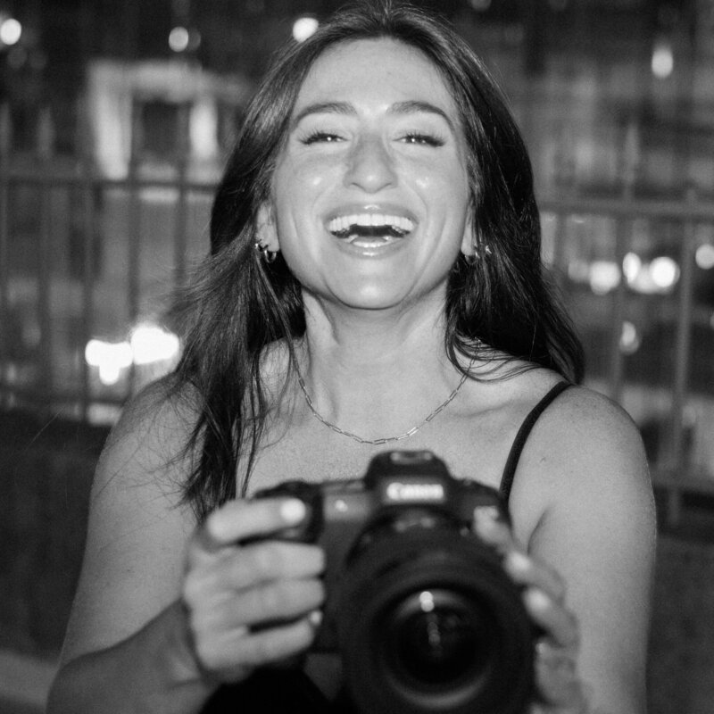Haley Maria is a photographer based in Nashville, TN who travels worldwide photographing weddings, families and couples. 