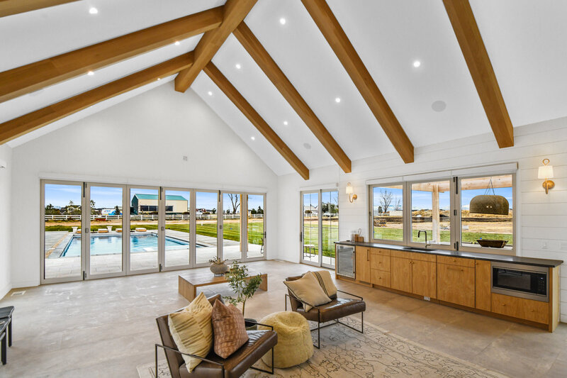 The-Chateau-Moderne-Thompson-Homes-Meridian-Custom-Home-Builder-55