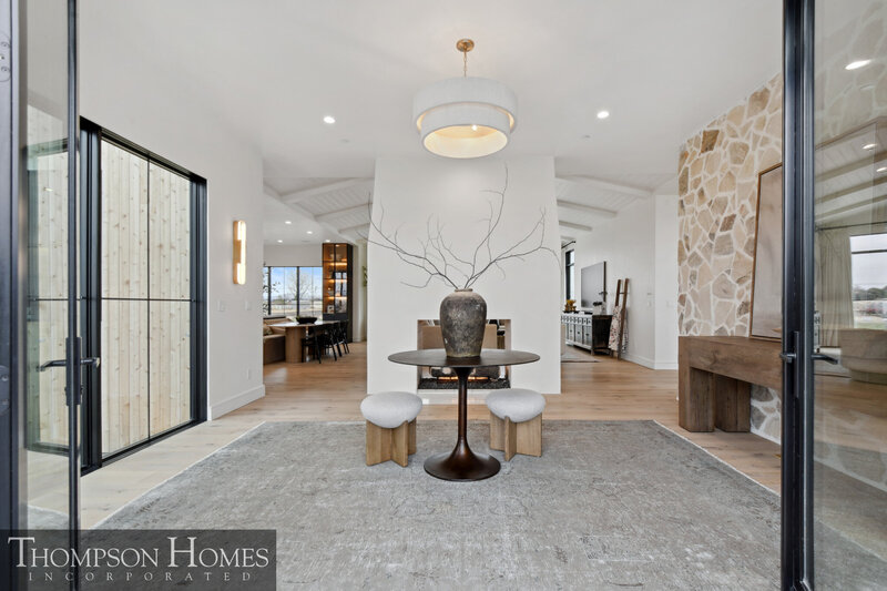 Thompson-Homes-Chateau-Moderne-Meridian-Custom-Home-Builder-121