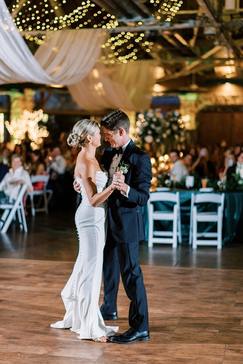 The Crest Center Asheville Wedding Photographer (24)